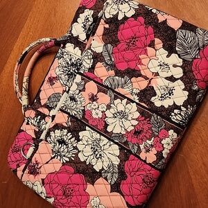 Vera Bradley hard shell laptop case! LIKE NEW CONDITION!